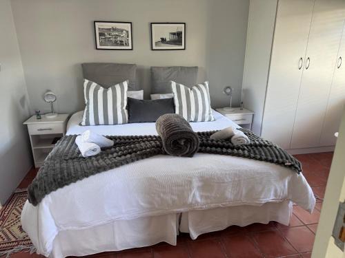 Jasmine Cottage - Cool cottage, hot location