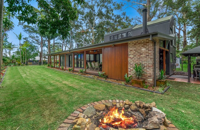 JB's - Ocean, Bush, Pets, Expansive Living, Decks, Air-Con