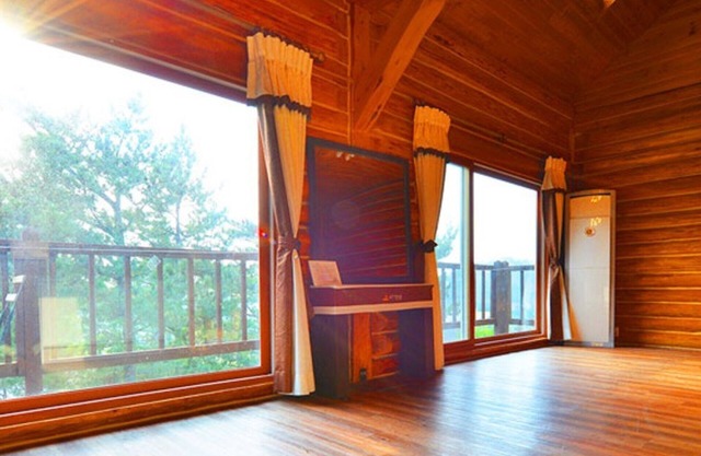 Jeju Ateune Pension