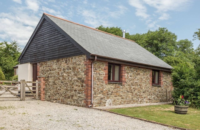 JENNY WREN, pet friendly, country holiday cottage in Bradworthy