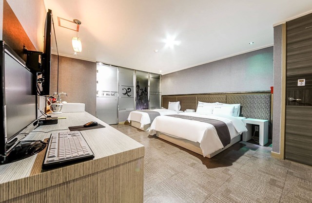 Jeonju Deokjin-dong Xi Hotel