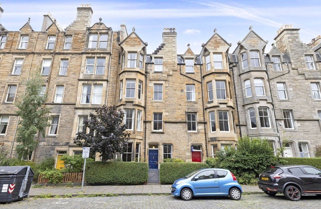 JOIVY 3-bed Meadows flat near Castle & Royal Mile