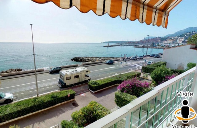 Joli 3P rénové en bord de mer avec terrasses, piscine et garage à Menton - FR-1-196-184