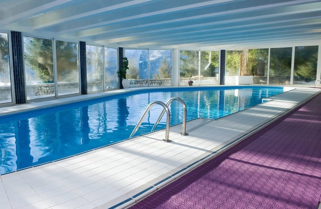 Joli Hôtel | Près des Pistes, Jacuzzi, Sauna
