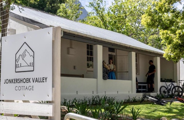 Jonkershoek Valley Cottage