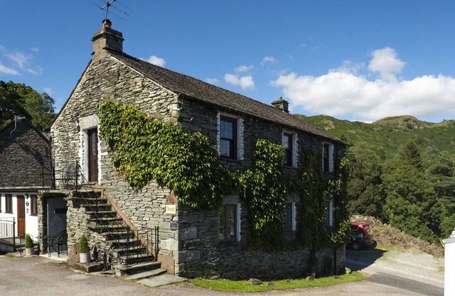 Jontys Cottage - Two Bedroom Apartment, Sleeps 4