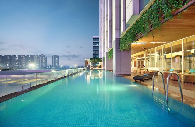 JS Luwansa Hotel and Convention Center