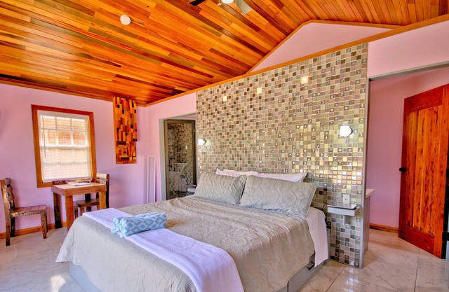 Jungle Casita just steps from the Beach (Adults Only)