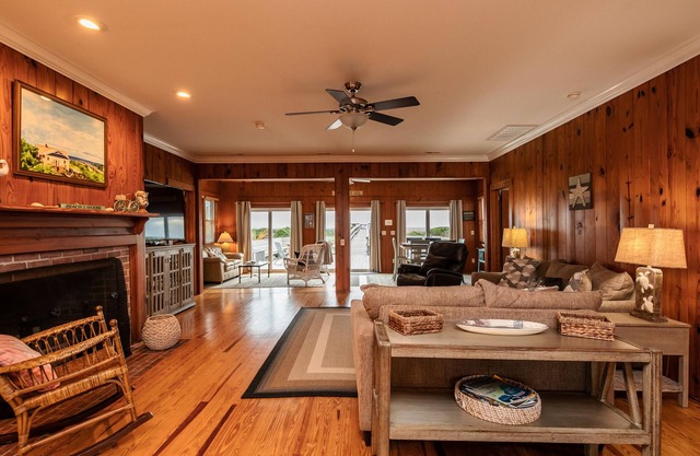 Just a Beach Cottage: Oceanfront Rental with Hot Tub and Game Room
