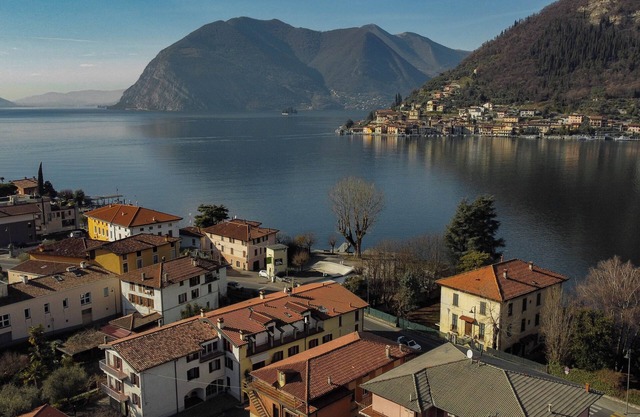 Just a dip away from Lake Iseo is this beautiful apartment