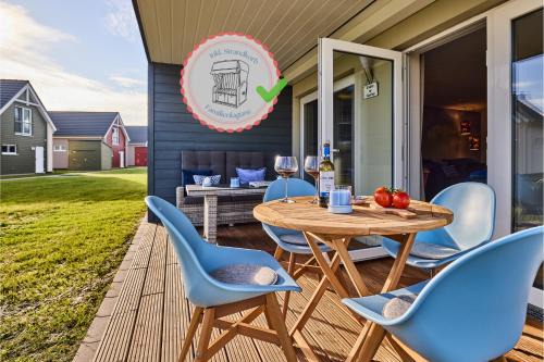 Küstenkojen BLAUE LAGUNE - FeWo 1-5 Pers mit 2 Schlafzimmern, Terrasse und SAUNA