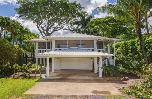 Ka Makana on Weke Rd in Hanalei, A/C & Short walk to Hanalei Bay TVNC #1333