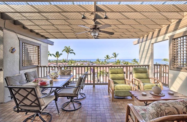Kailua-Kona Condo with Resort Amenities Access!