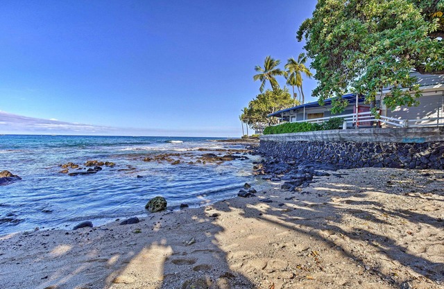 Kailua-kona Vacation Rental - Walk to the Beach!
