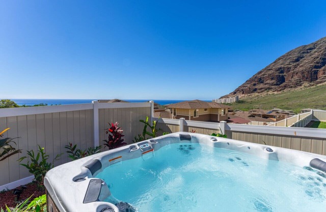 Kalo Homes - Ocean View Escape