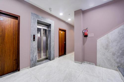 Kamari inn By Accu Hotel