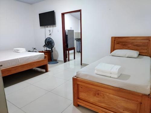 Kanaq Hotel Tours