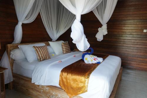 Karang Buncing Lembongan