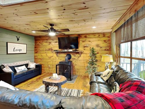 Kare Bear Cabin