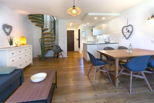 Karwendeltreppchen -415-