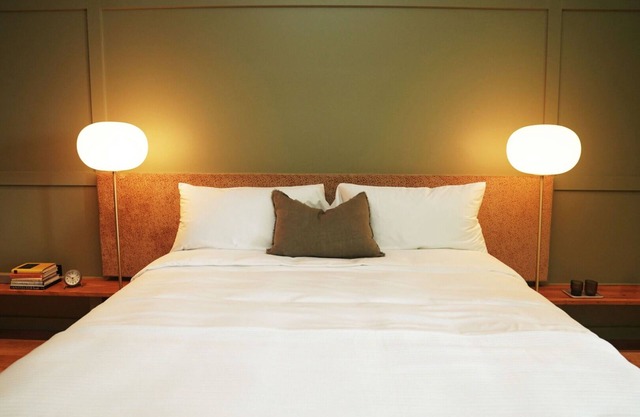Keidel Suite | Albert Hotel | Pool Access, Spa, Pet-Friendly Stay