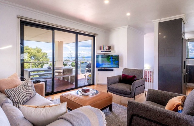 Kelp - Freycinet Holiday Houses