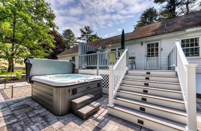 Kennebunk Family Cottage