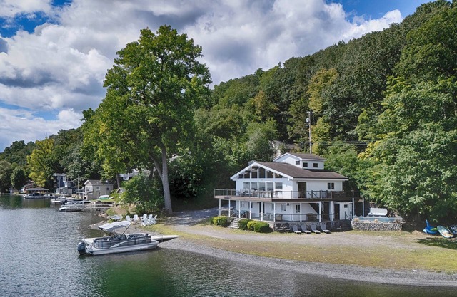 Keuka Lake with a View: Best View on Keuka Lake!