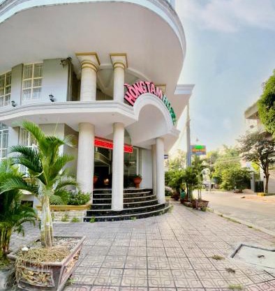 khách sạn Hồng Tâm
