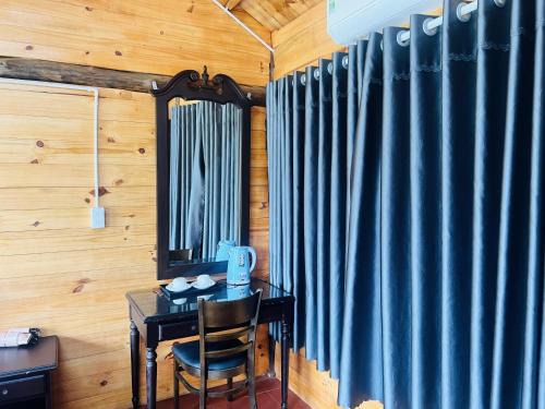 Khu Nghỉ dưỡng Sinh thái Nhà Lụa Retreat