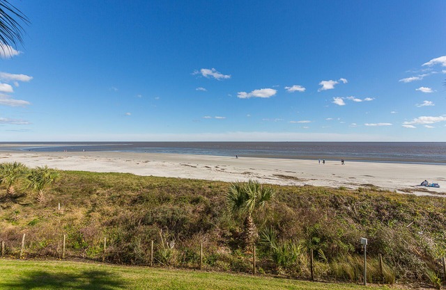 King & Price Resort Oceanfront Beachfront Condo- Close as It Gets to the Beach!