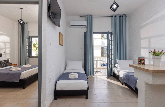 Kings Hotel by Estia