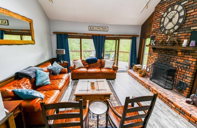 Kingsbrook: Mountain chalet with Sauna, Hot Tub, AC!