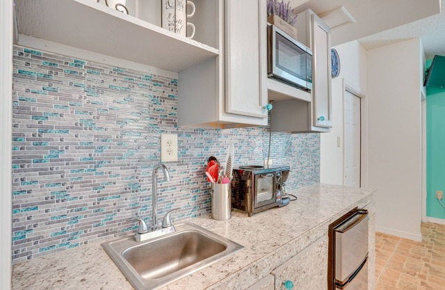 Kissimmee Studio Near Disney Theme Parks
