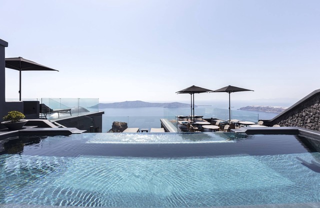 Kivotos Santorini - Preferred Hotels & Resorts