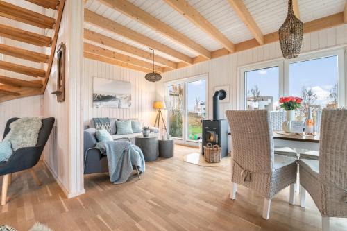 Kleine Perle Beachhouse-Charme in Strandnah, mit Kamin & Badewanne
