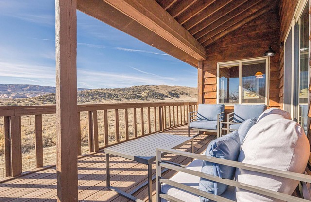 Kokopelli Ranch: Iconic Trails in Your Backyard
