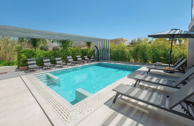 Kourouta Luxury Suites with Pool nr3, Kourouta, Greece