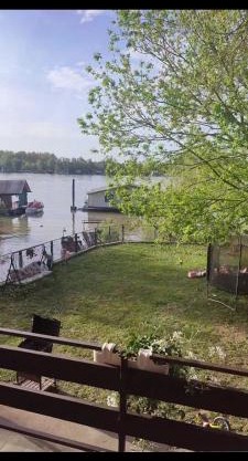 Kuća na Savi Sojenica Kalisija, Makiš - Ada Ciganlija