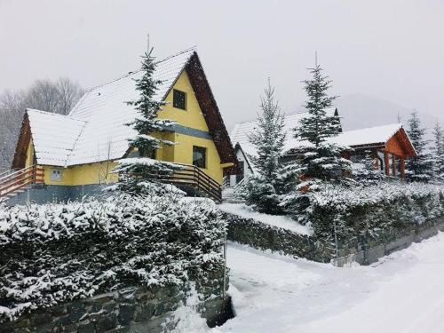 Kuća za odmor VITICA s vanjskim kaminom