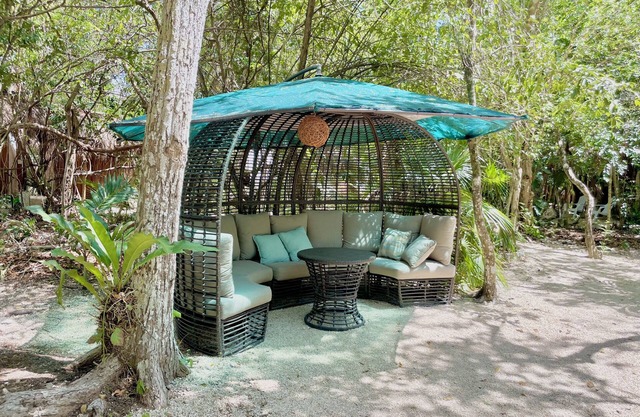Ku Kuk Glamping – Domo Semilla