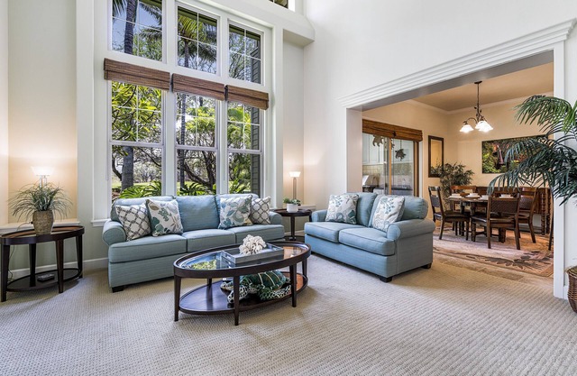 KULALANI 501 - LARGE 2 SUITE, 2 STORY TOWNHOME + GARAGE