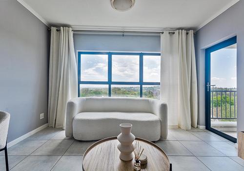 Kyalami Penthouse - Joburg Skyline Views