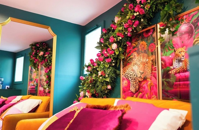 L'Instant Boudoir - Elegant interlude in Rouen