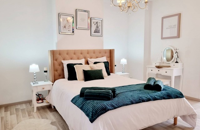L'Oasis citadin with terrace and garden Apartment 70m2- Cambrai Centre