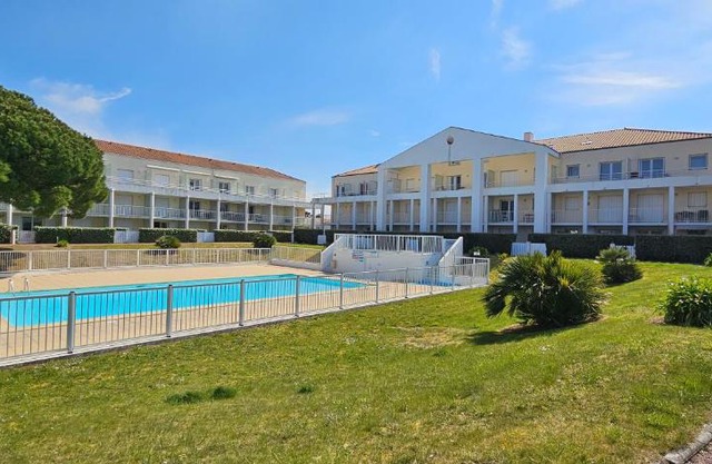 L'Orchidée, 400m du lac & de la plage de Tanchet, 5 pers