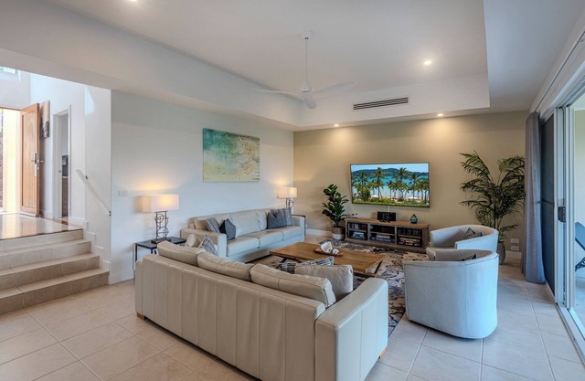 La Bella Waters 6 - Hamilton Island.