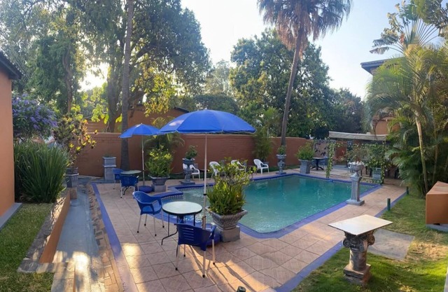 La Belva Court with Swimming Pool