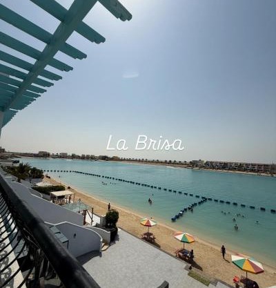 LA Brisa Durrat Alarous شاليهات لابريزا درة العروس شاطئ البرادايس للعوائل فقط