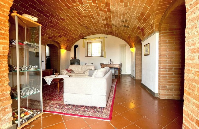 La Brucina - Holiday apartment 2 shared with pools